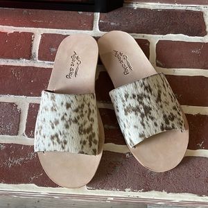 Brand new Agave sky sandals size 7